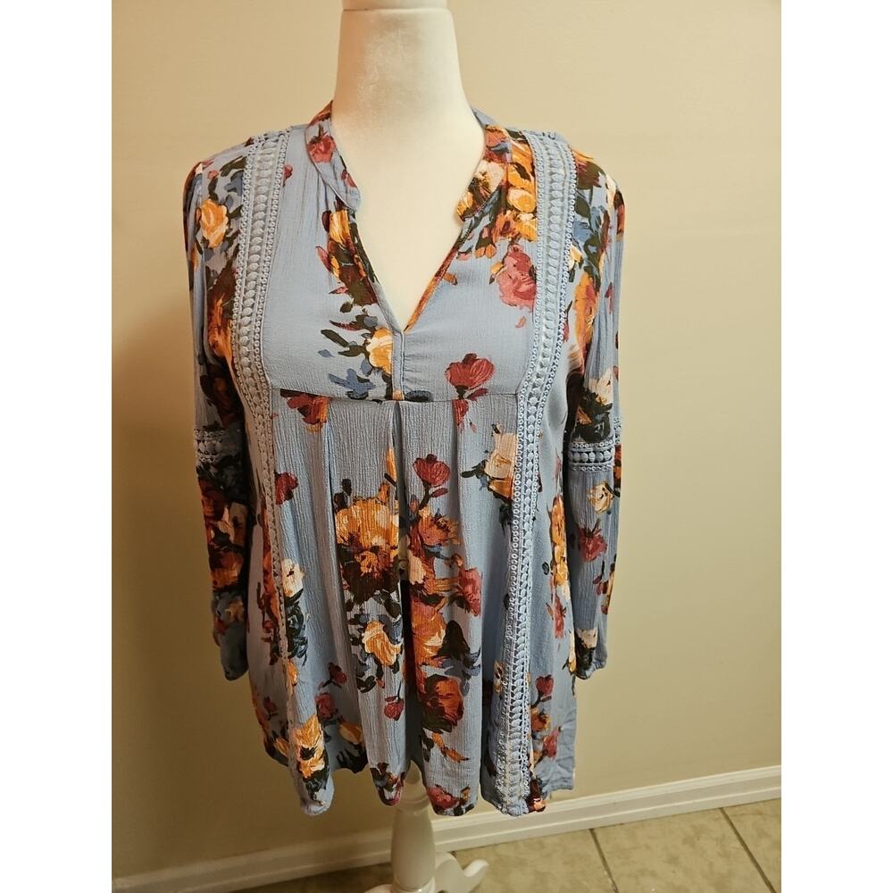 Blu Pepper Floral Blouse With Crochet Trim Throughout Size L
